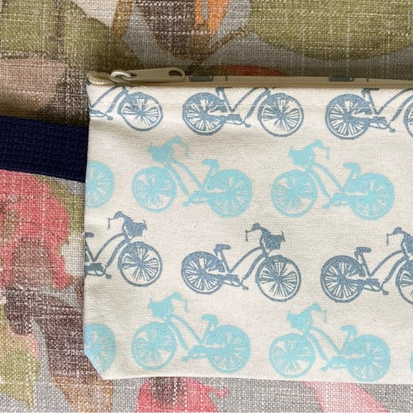 Handmade Pouch Bikes Silkscreened and Sewn in the USA www.shoplittlespoons.com - Picture 5 of 8